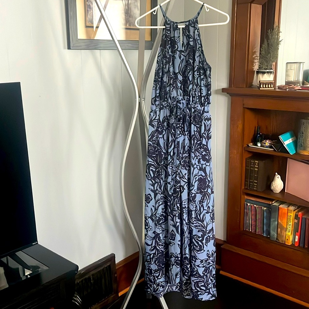 Blue maxi with waist tie